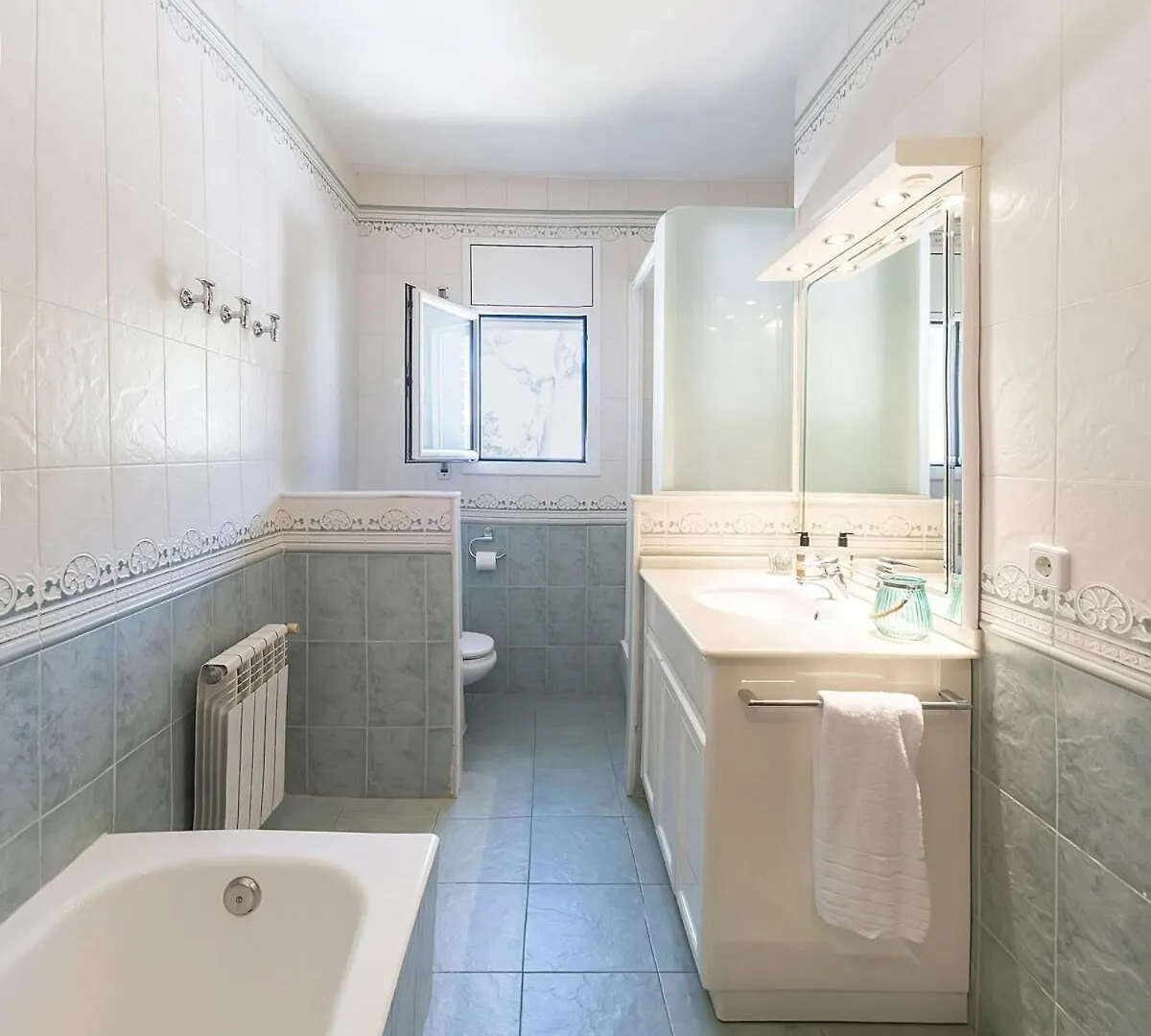 Villa Espectacular Privada Con Piscina Y Aacc Castelldefels Holiday home