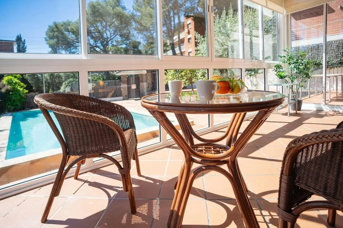 Villa Espectacular Privada Con Piscina Y Aacc Castelldefels 0*,