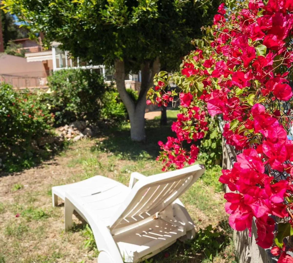 Holiday home Villa Espectacular Privada Con Piscina Y Aacc Castelldefels