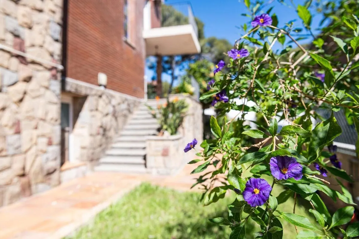 Villa Espectacular Privada Con Piscina Y Aacc Castelldefels 0*,