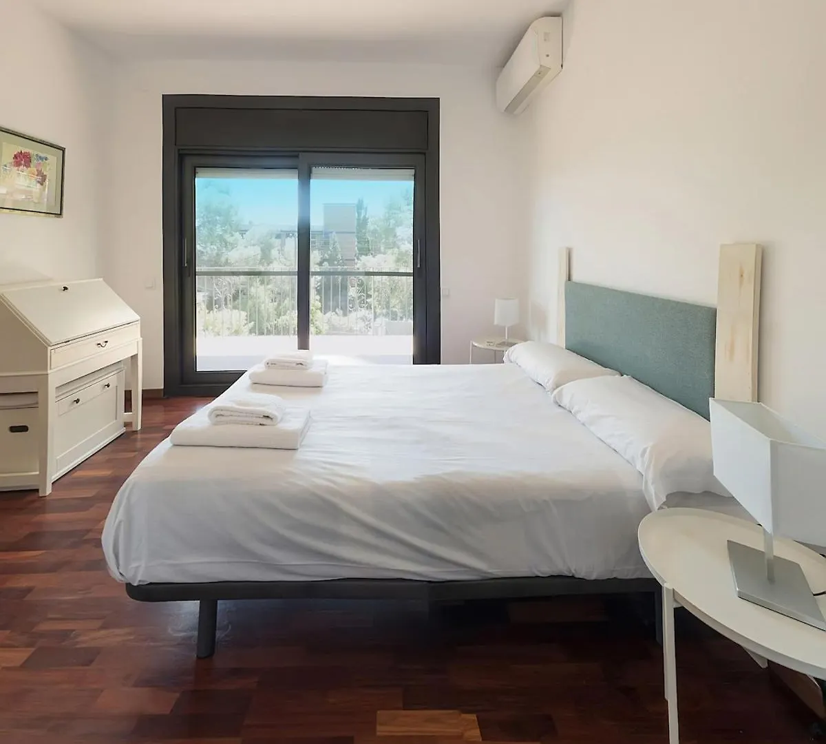 Villa Espectacular Privada Con Piscina Y Aacc Castelldefels Spain