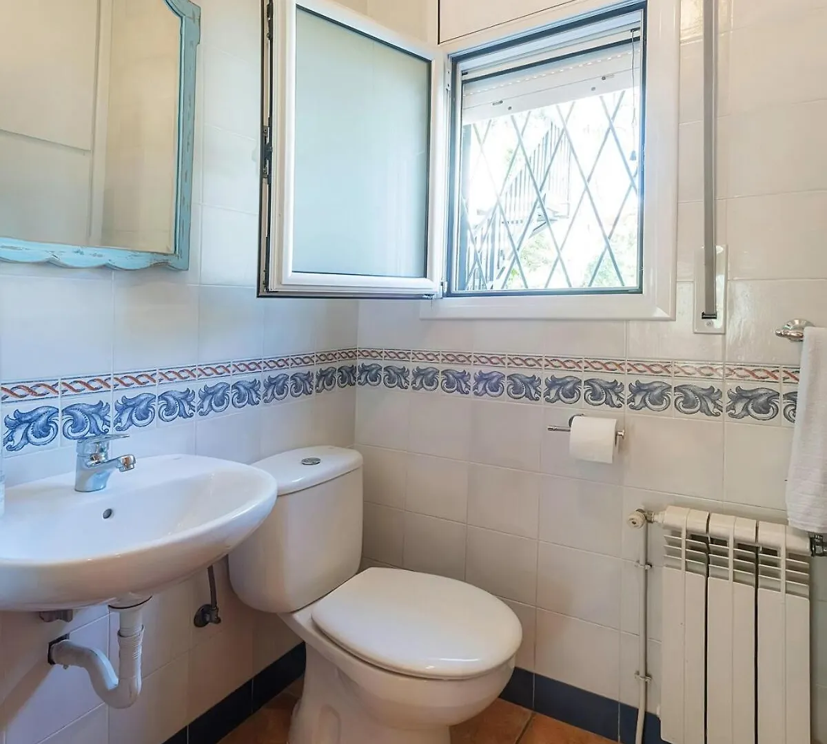 Villa Espectacular Privada Con Piscina Y Aacc Castelldefels 0*,